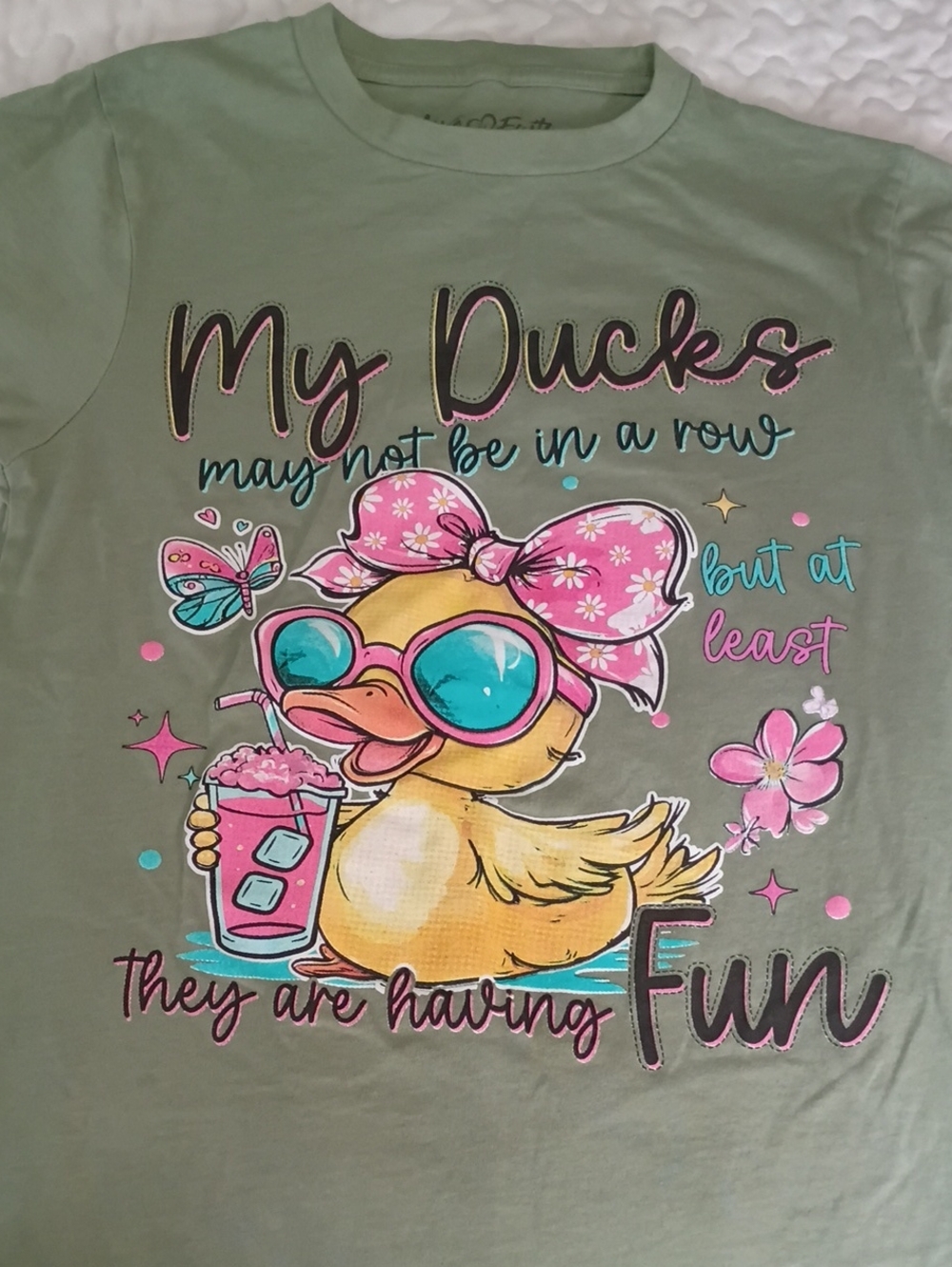 TODAY ONLY BUNDLE 3 T'S FOR $15!! Women's Mint Green Graphic Duck Short Sleeve